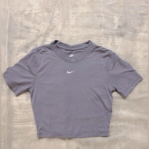 Nike Crop Top